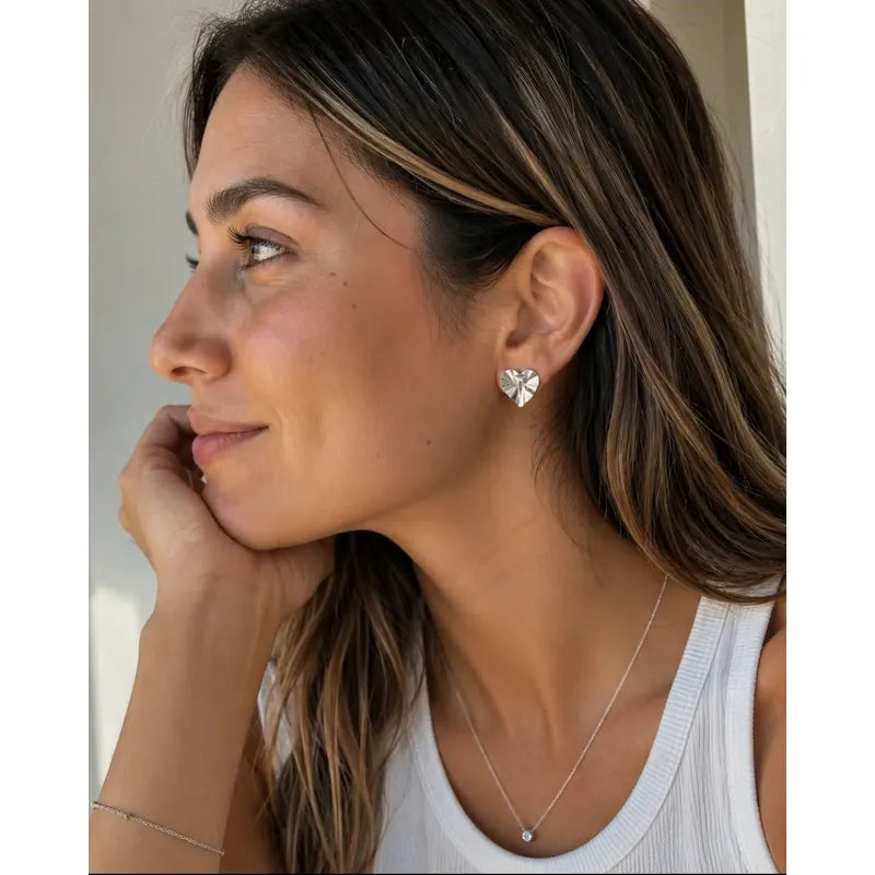 Aros Mujer Corazón Sin Perforación Enchapado Plata Presión Plateado