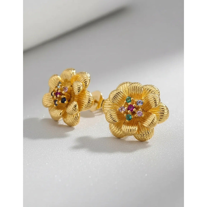 Aros Florales Enchapados En Oro 18k De Mujer Mas Caja Regalo Dorado