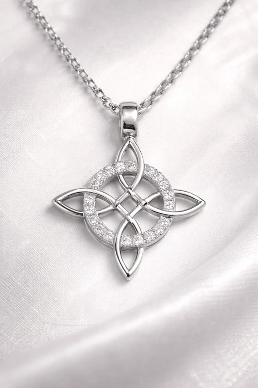 Collar Nudo De Bruja Con Brillos Protección Amuleto En Acero